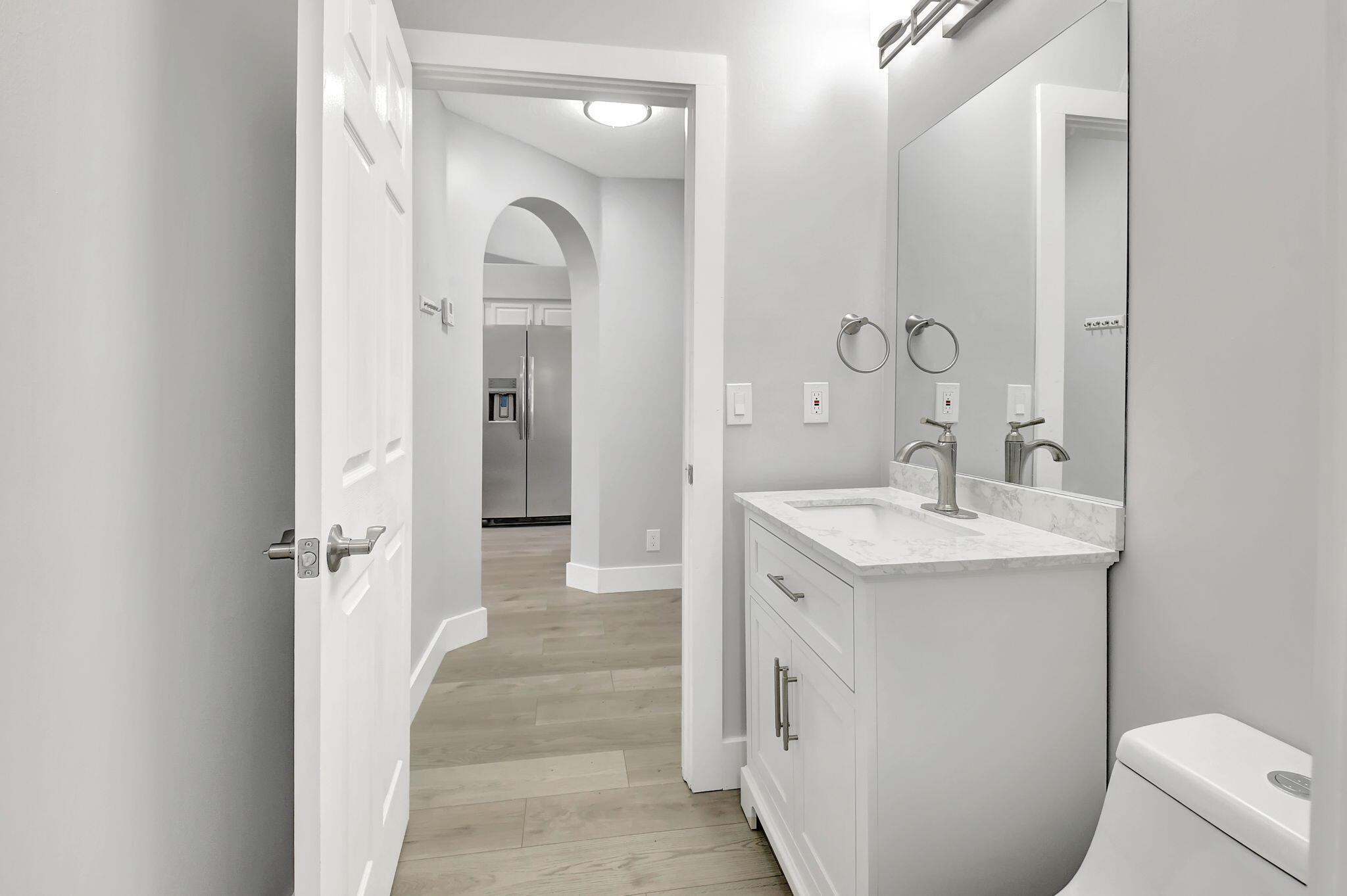 LAKE FOREST SOUTH - Residential Lease