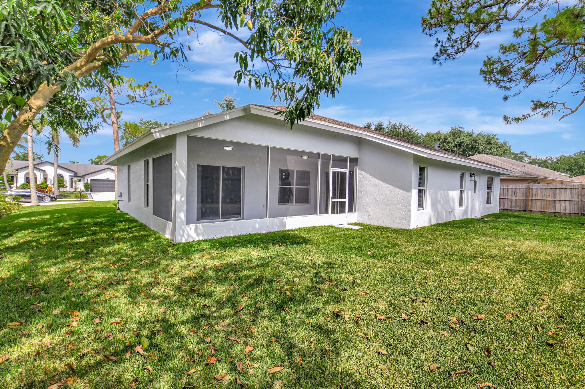 LAKE FOREST SOUTH - Residential Lease