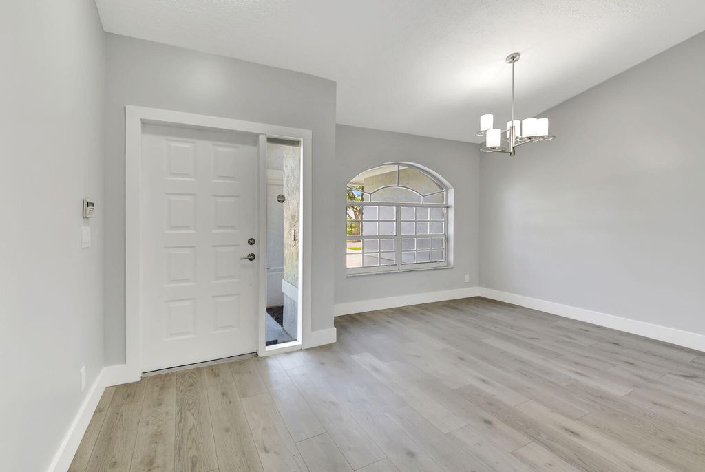 Photo of 915 Sunflower Avenue, Delray Beach, FL 33445 (MLS # B26011693)