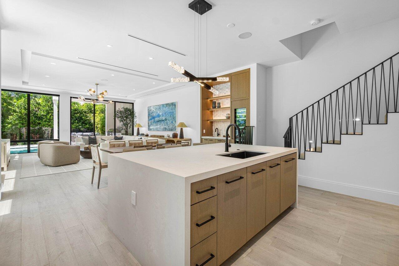 HOFMAN ADD - Residential Lease