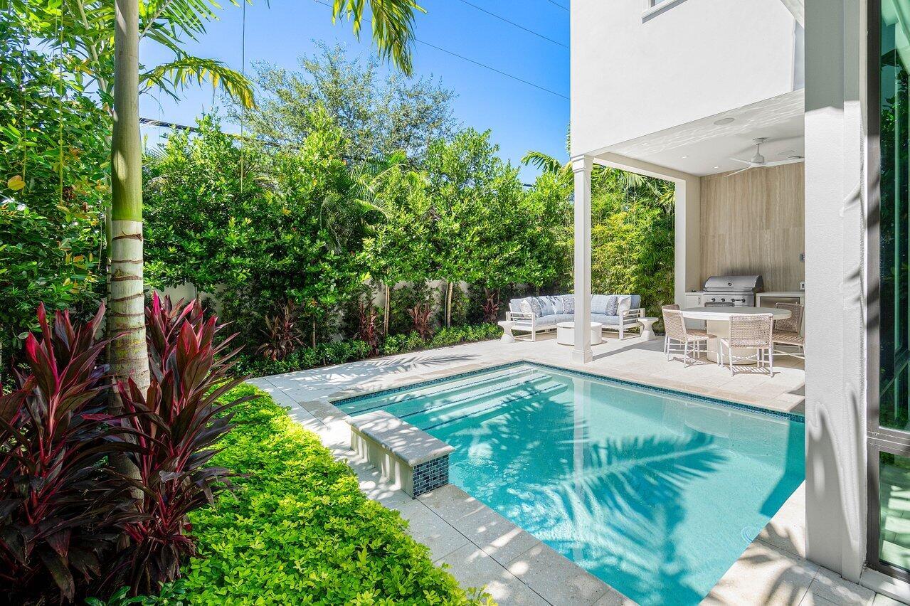 HOFMAN ADD - Residential Lease