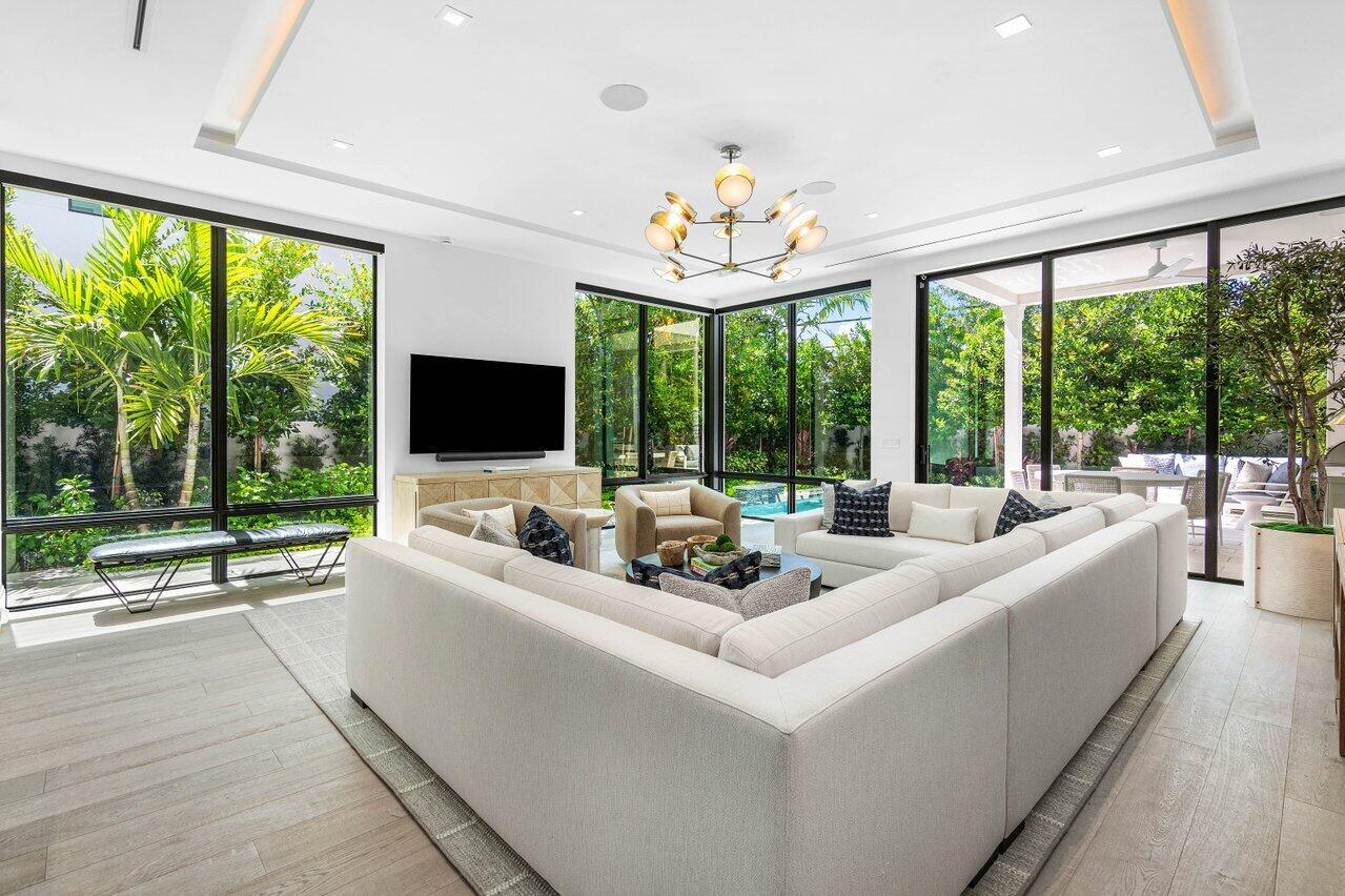 HOFMAN ADD - Residential Lease