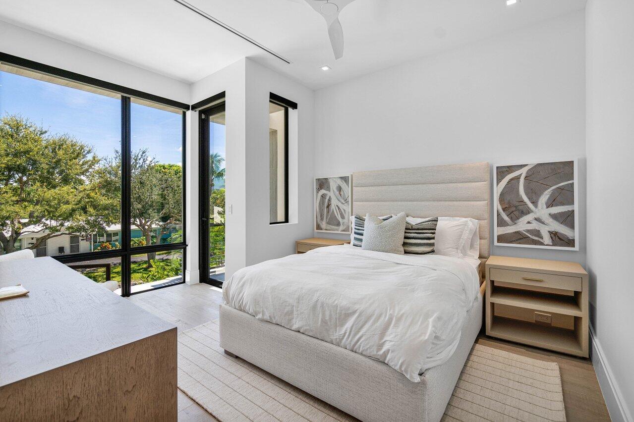 HOFMAN ADD - Residential Lease