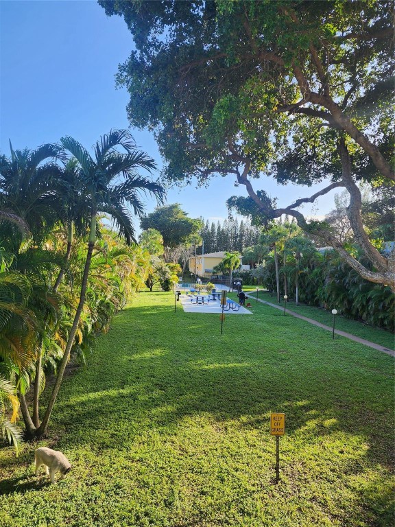SEQUOIA GARDENS II - Residential