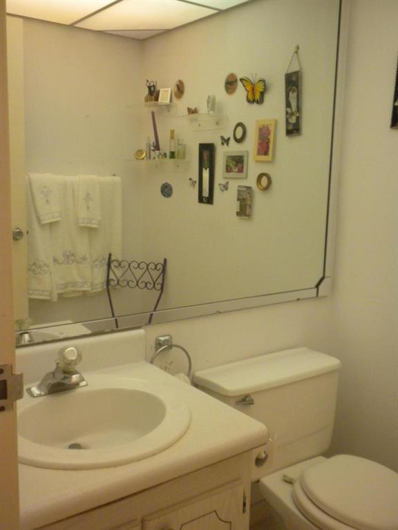 Kings Point Brittany Condos - Residential