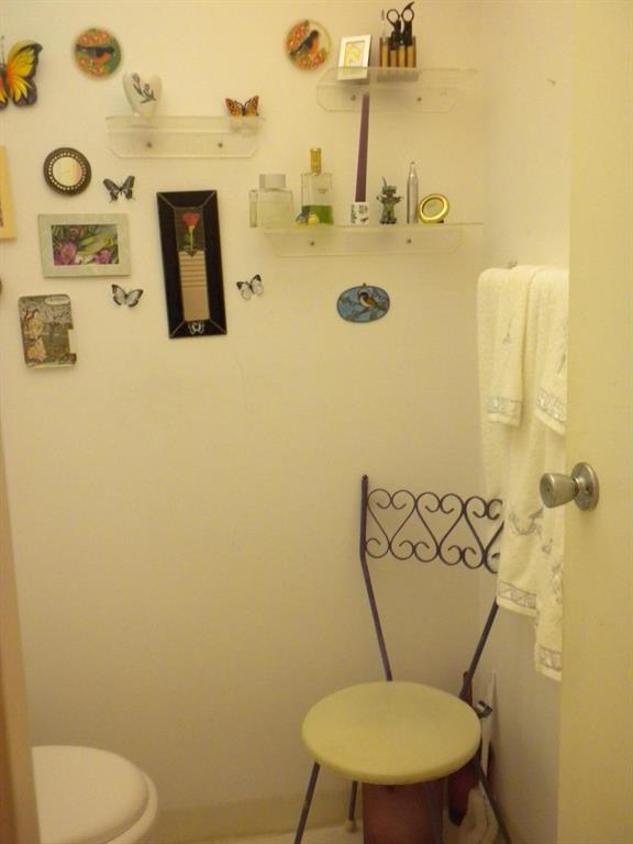 Kings Point Brittany Condos - Residential