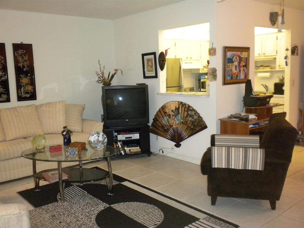 Kings Point Brittany Condos - Residential