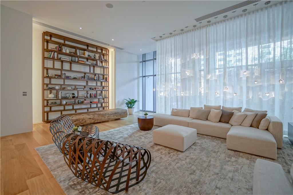 Icon Las Olas - Residential Lease