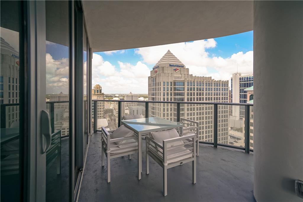 Icon Las Olas - Residential Lease