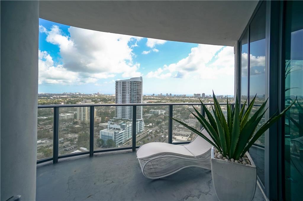 Icon Las Olas - Residential Lease