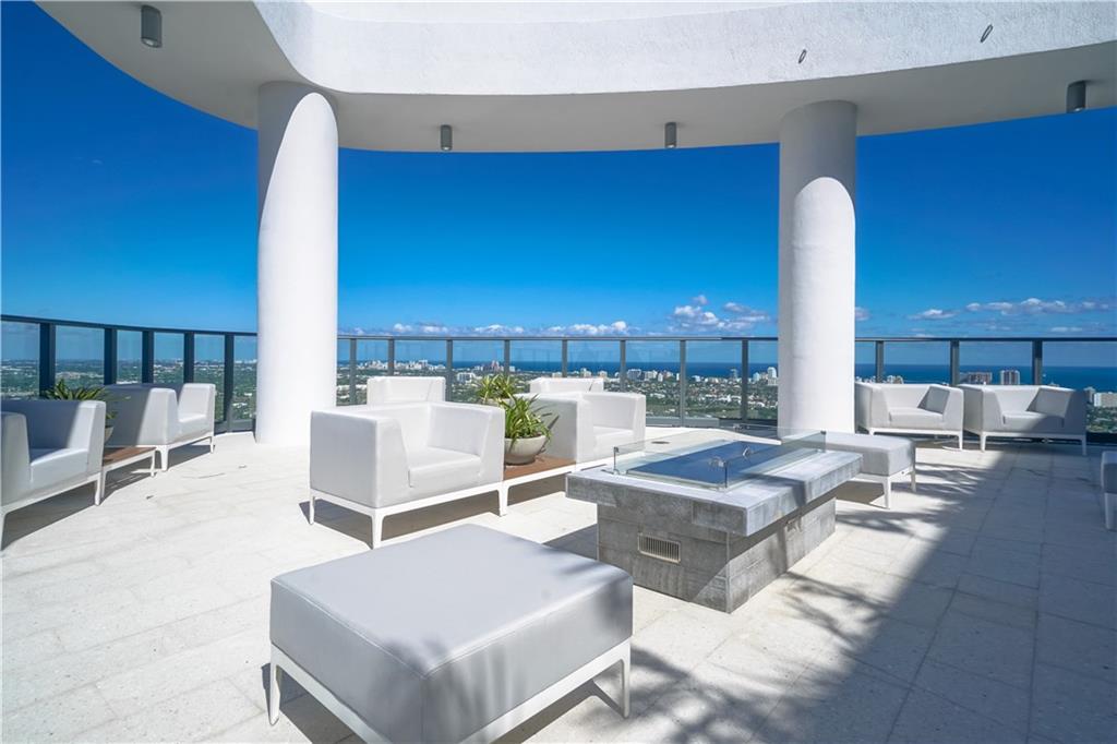 Icon Las Olas - Residential Lease