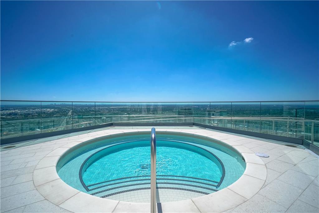 Icon Las Olas - Residential Lease