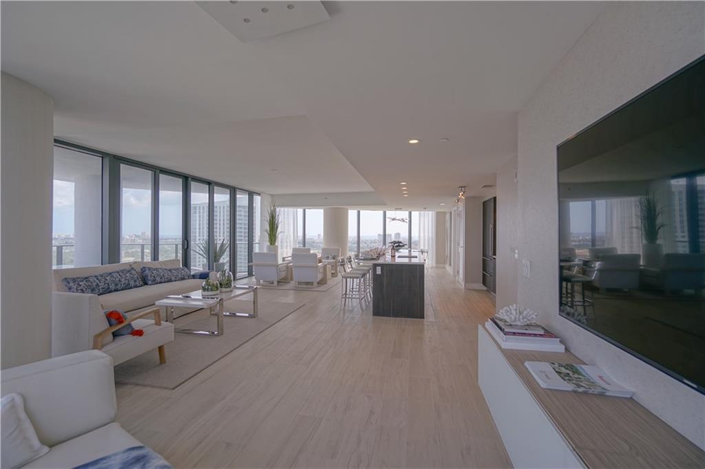 Icon Las Olas - Residential Lease