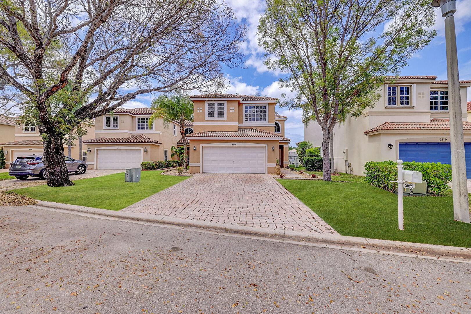 FOR RENT. 3-bedroom / 2.5 baths home in the highly sought-after gated community of CocoBay. Enjoy a prime location just minutes from the Turnpike and Sawgrass Expressway, with top-rated schools, great restaurants, shopping, and entertainment all nearby. HOA fees include front lawn maintenance, access to the community pool and clubhouse, and gated security.