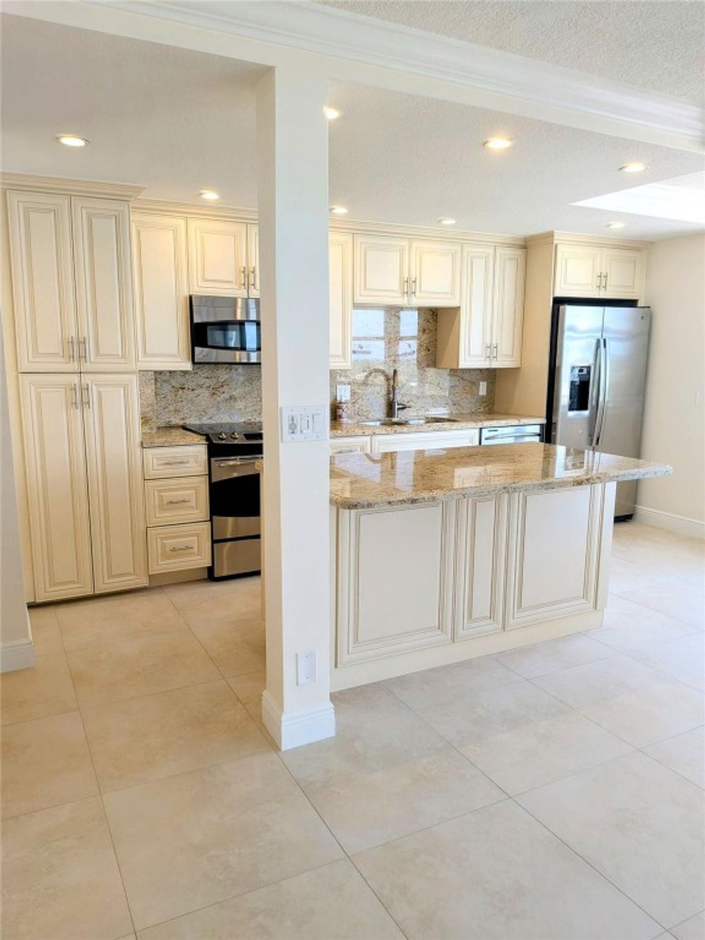 Photo of 1180 S Ocean Boulevard #10D, Boca Raton, FL 33432 (MLS # F10513861)