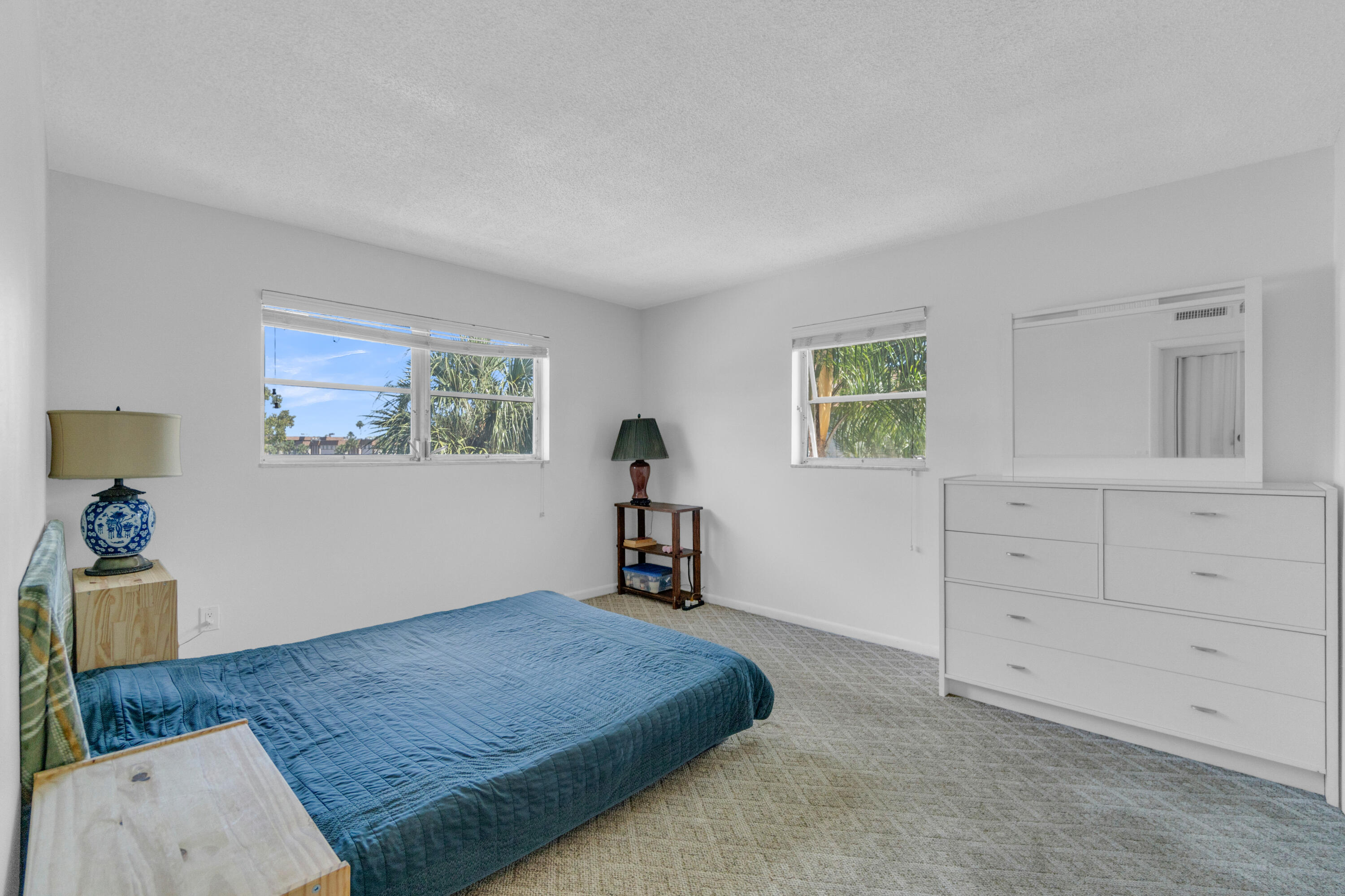 ARROWHEAD CONDO NO I - Residential