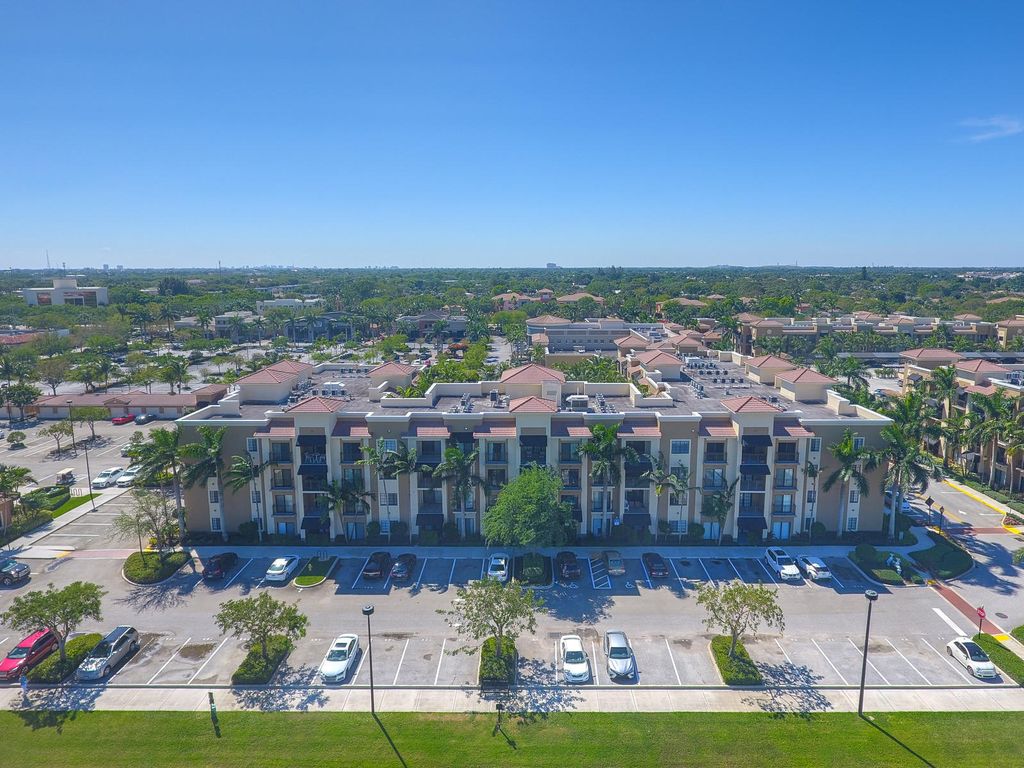 Photo of 4903 Midtown Lane #3121, Palm Beach Gardens, FL 33418 (MLS # B26019107)