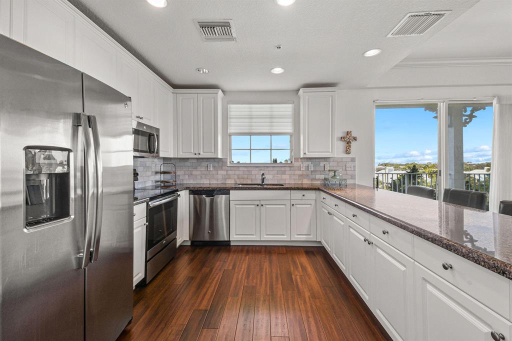 JUNO OCEAN KEY CONDO - Residential