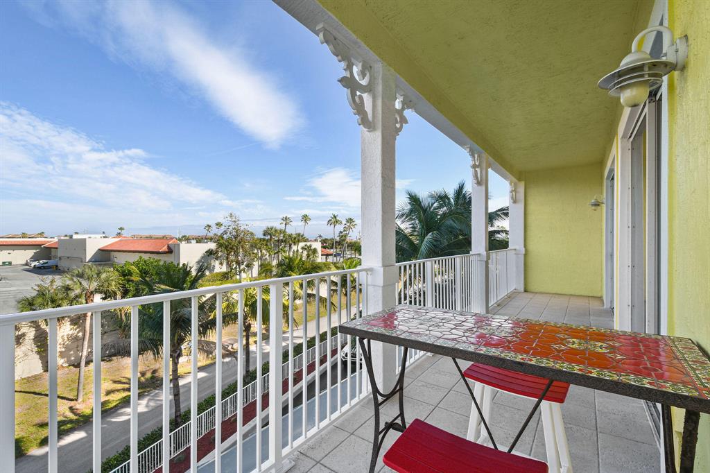 JUNO OCEAN KEY CONDO - Residential