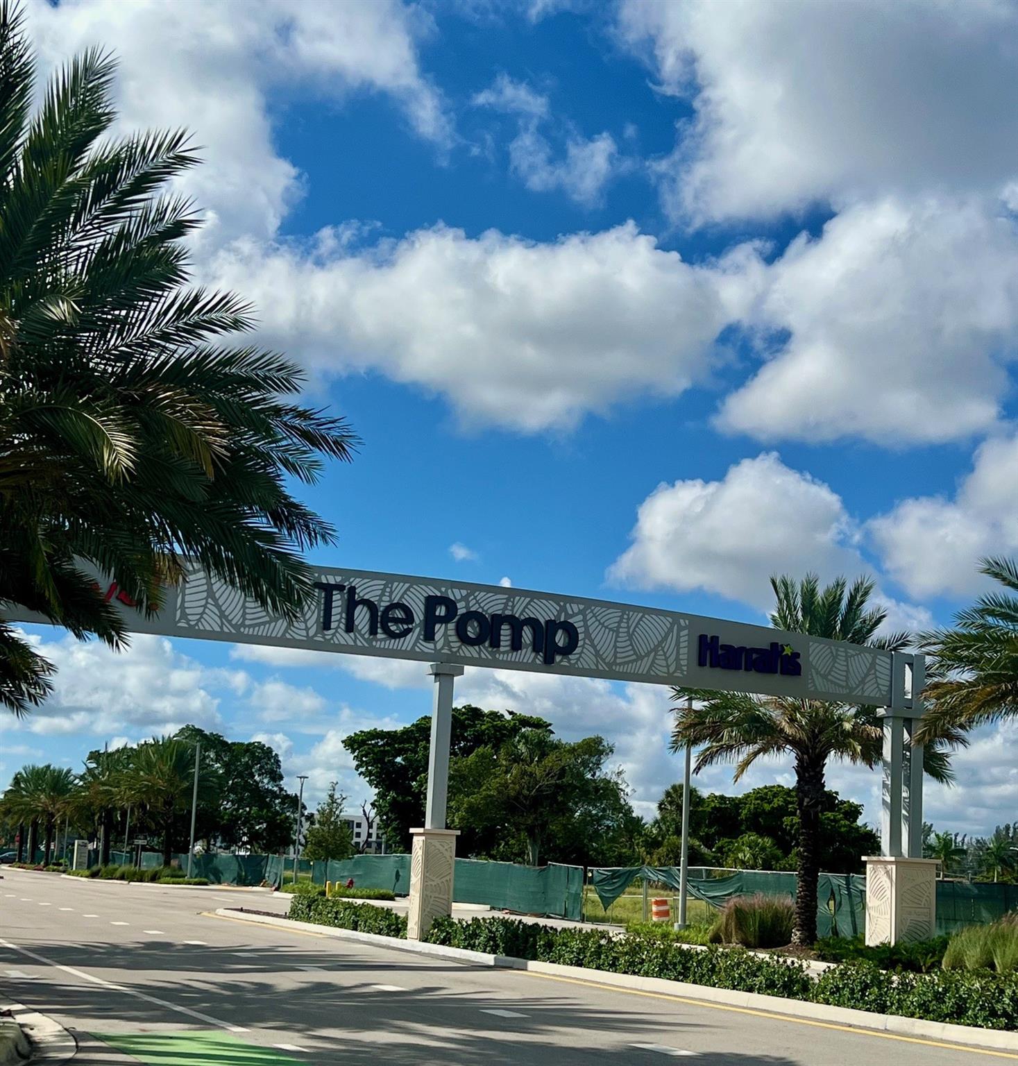 VIZCAYA PALM AIRE - Residential