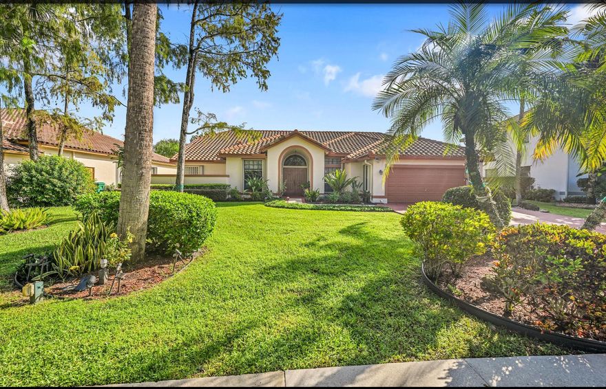 PRIDE HOMEOWNER.... HOME Located in a prestigious Forest lake gated community, 24/7 guard on site. This beautiful 4 bedroom + 3.5 bath home features 3,083 Sq Ft of delightful open living space. A fabulous floor plan, high ceilings and large family/ent ertainment room (31x17). Professionally decorated with upgraded window treatments throughout. Gorgeous screened in heated pool/patio area with spa. All creating a tranquil paradise. Roof install 2020 with 30 yr factory warranty, 5 ton A/C install 2024. 5 years old new pool deck with cemented gout. 4 yr patio screen enclosure. 5 years old leaf guard gutter. Entire home is water softener system plus filtered drinking water system (2021). Security system, Landscaping lighting weekly. Concrete driveway with newer paint.  A MUST SEE to appreciate.