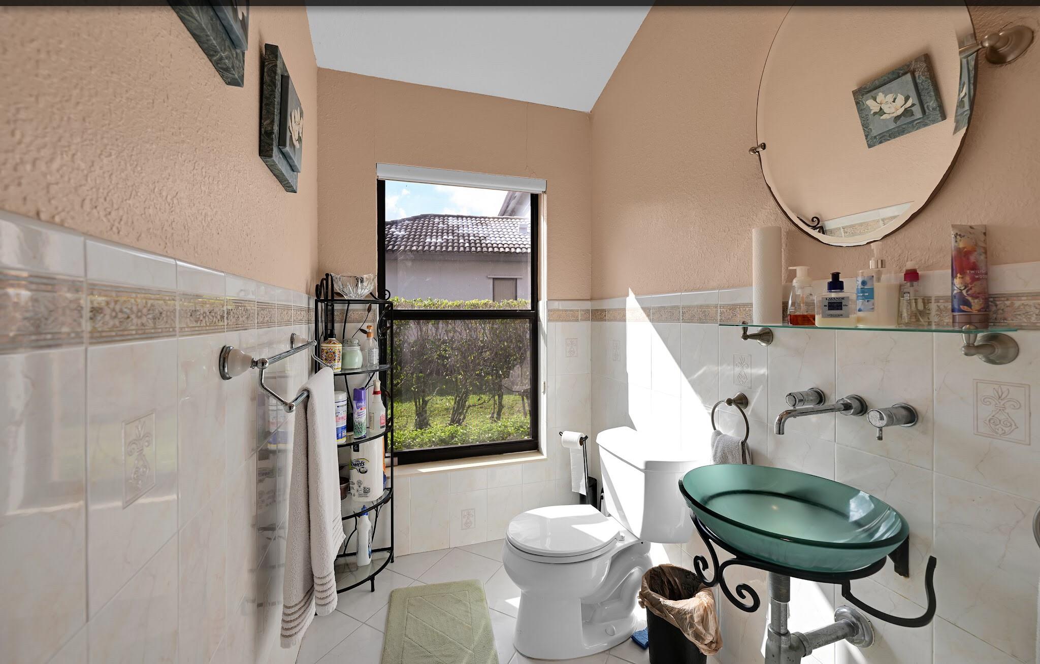 Boulevard Forest 113-39 B - Residential