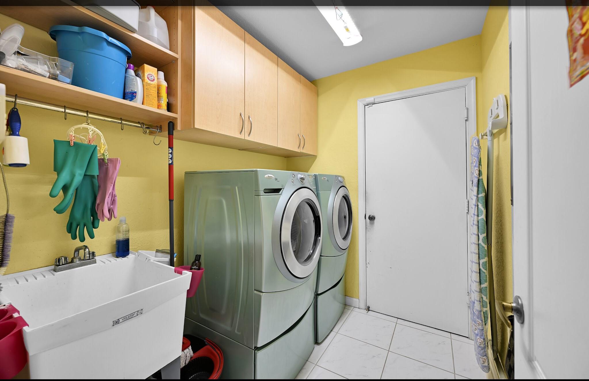 Boulevard Forest 113-39 B - Residential