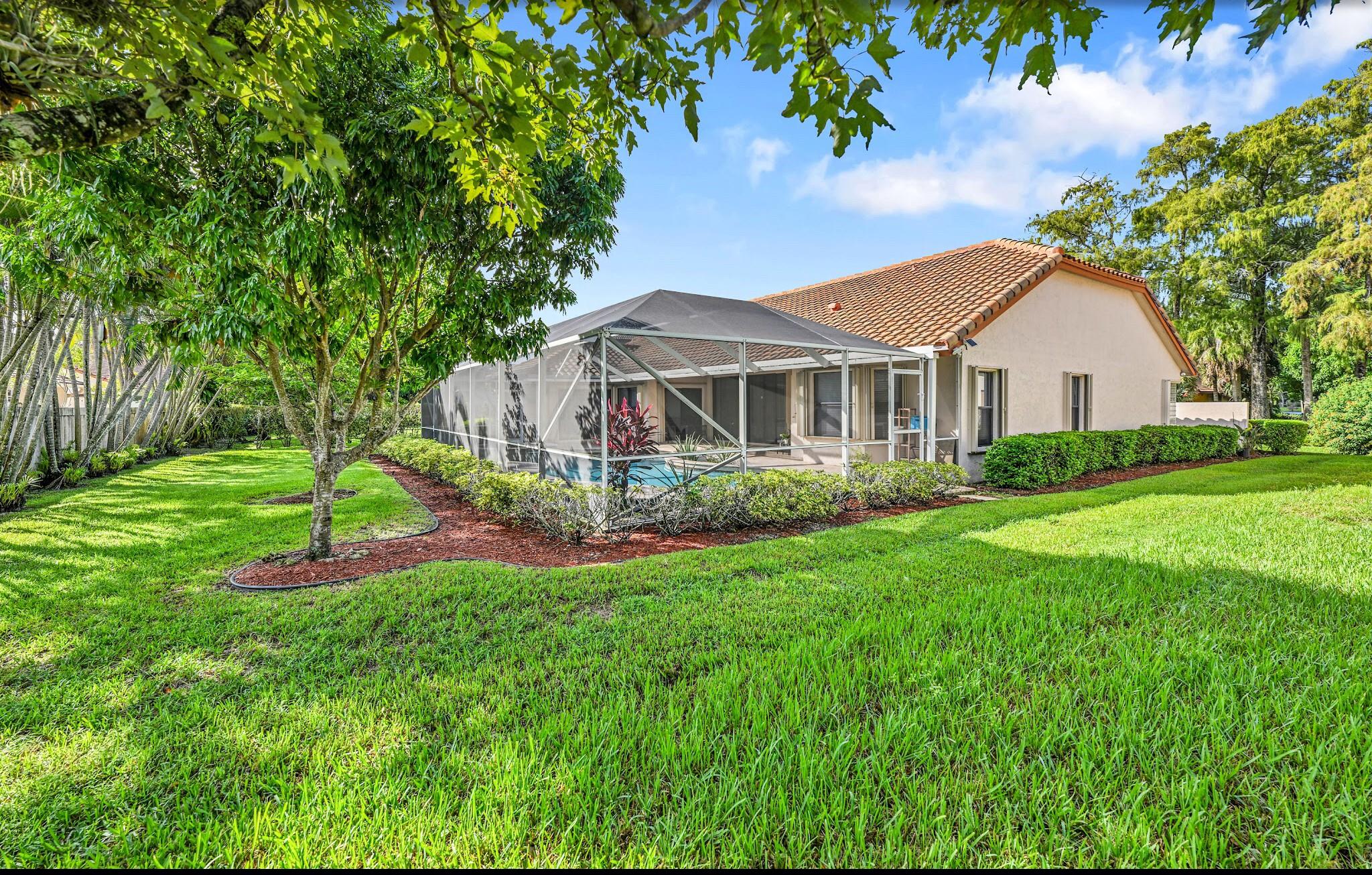 Boulevard Forest 113-39 B - Residential