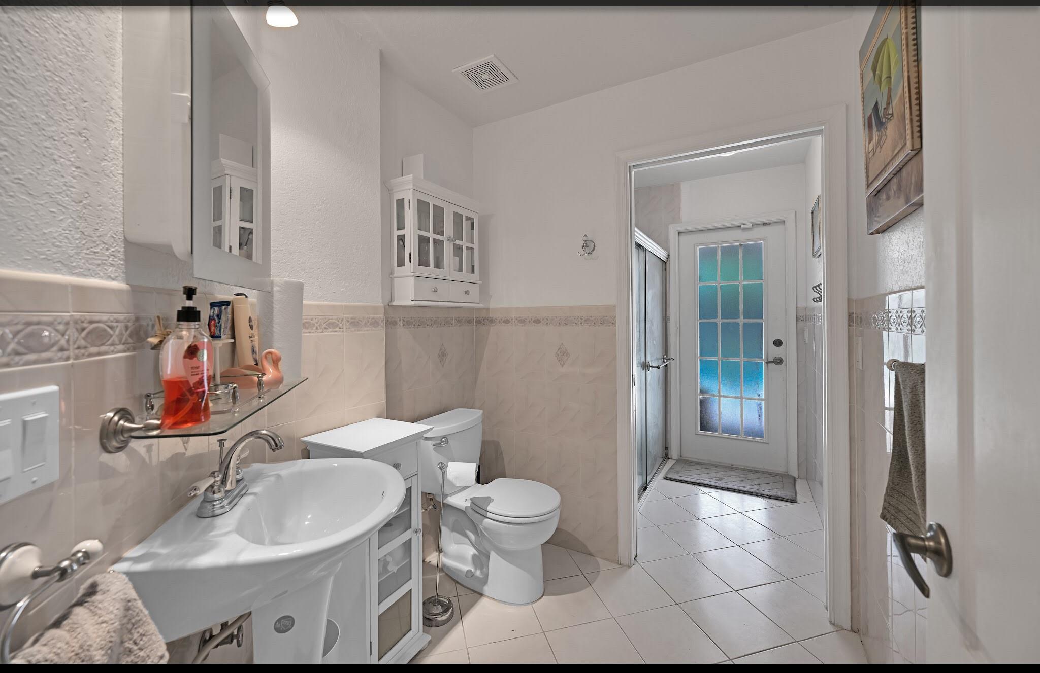 Boulevard Forest 113-39 B - Residential