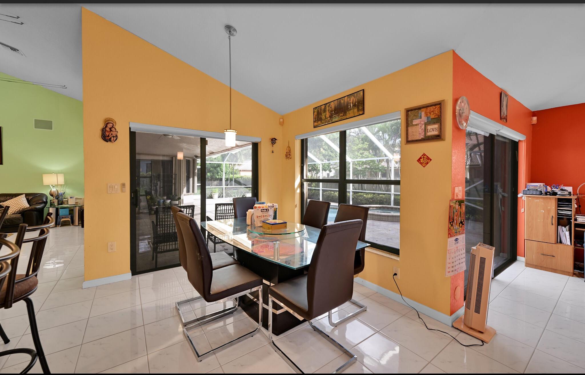 Boulevard Forest 113-39 B - Residential