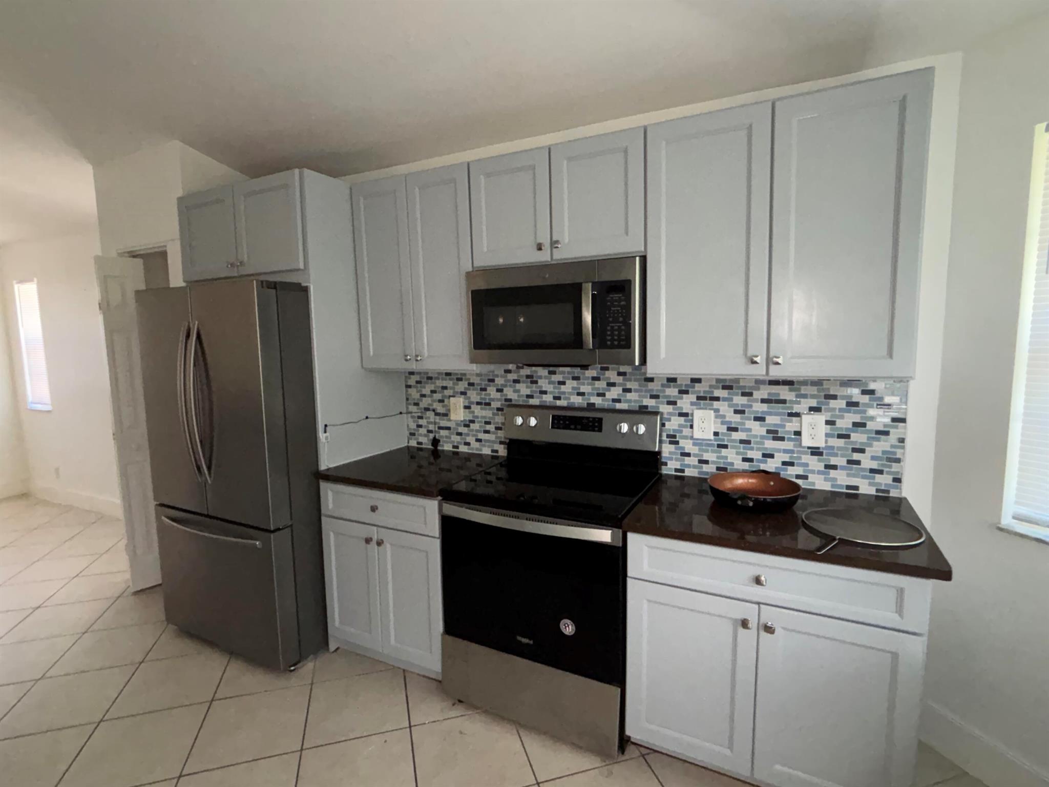 PRESERVES AT BOYNTON BEAC - Residential Lease