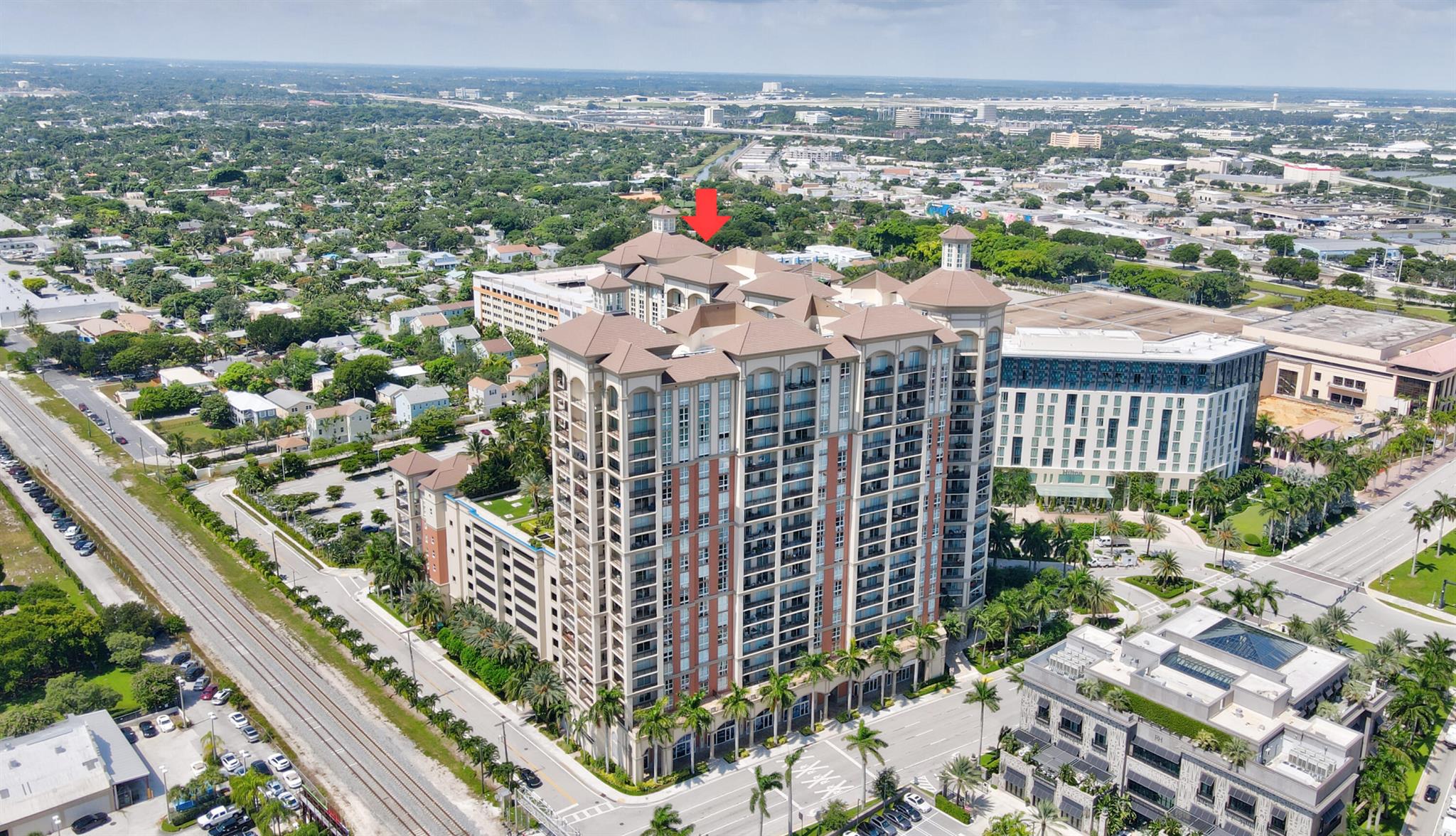 CITYPLACE SOUTH TOWER - Residential