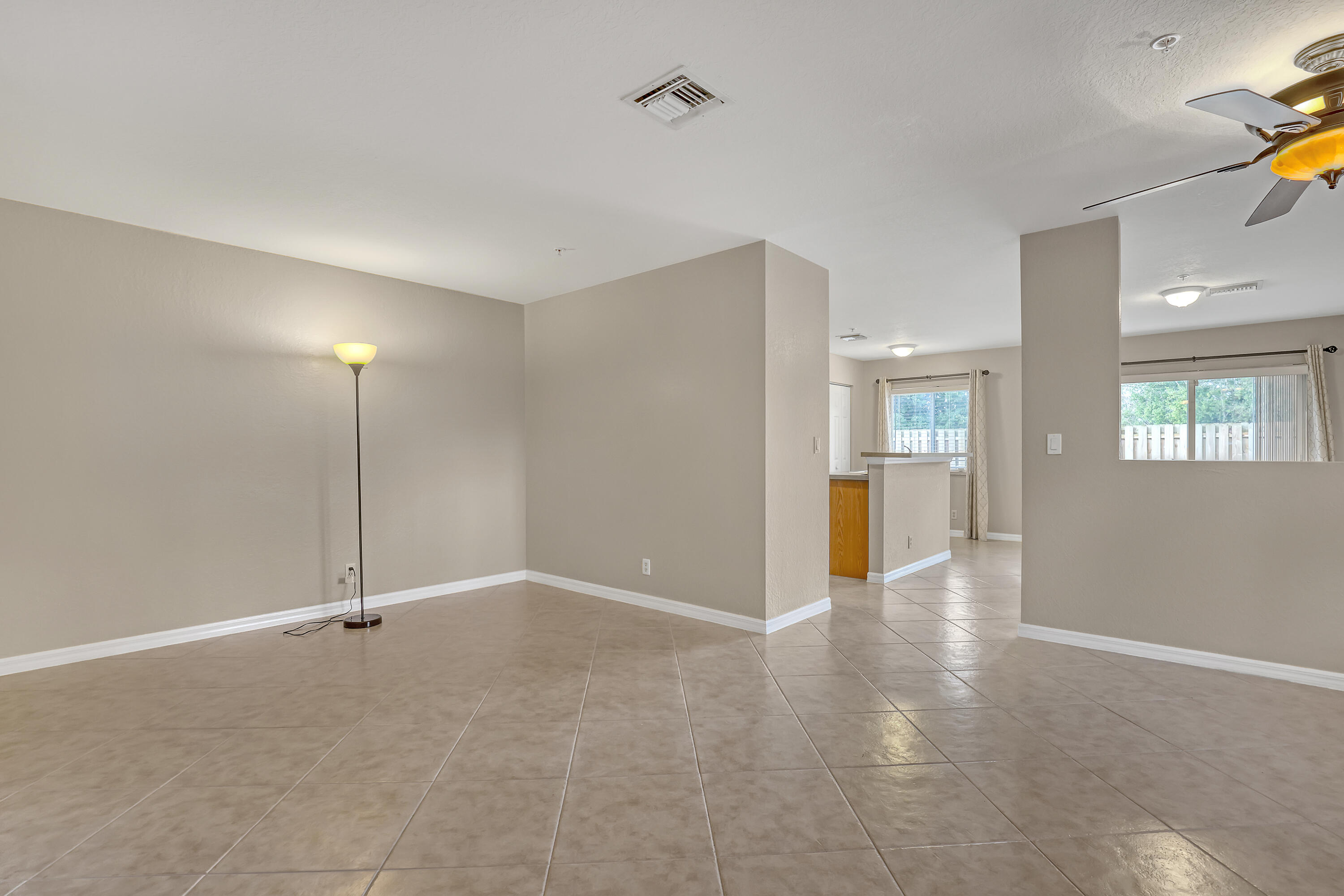 MARTINS CROSSING - Residential