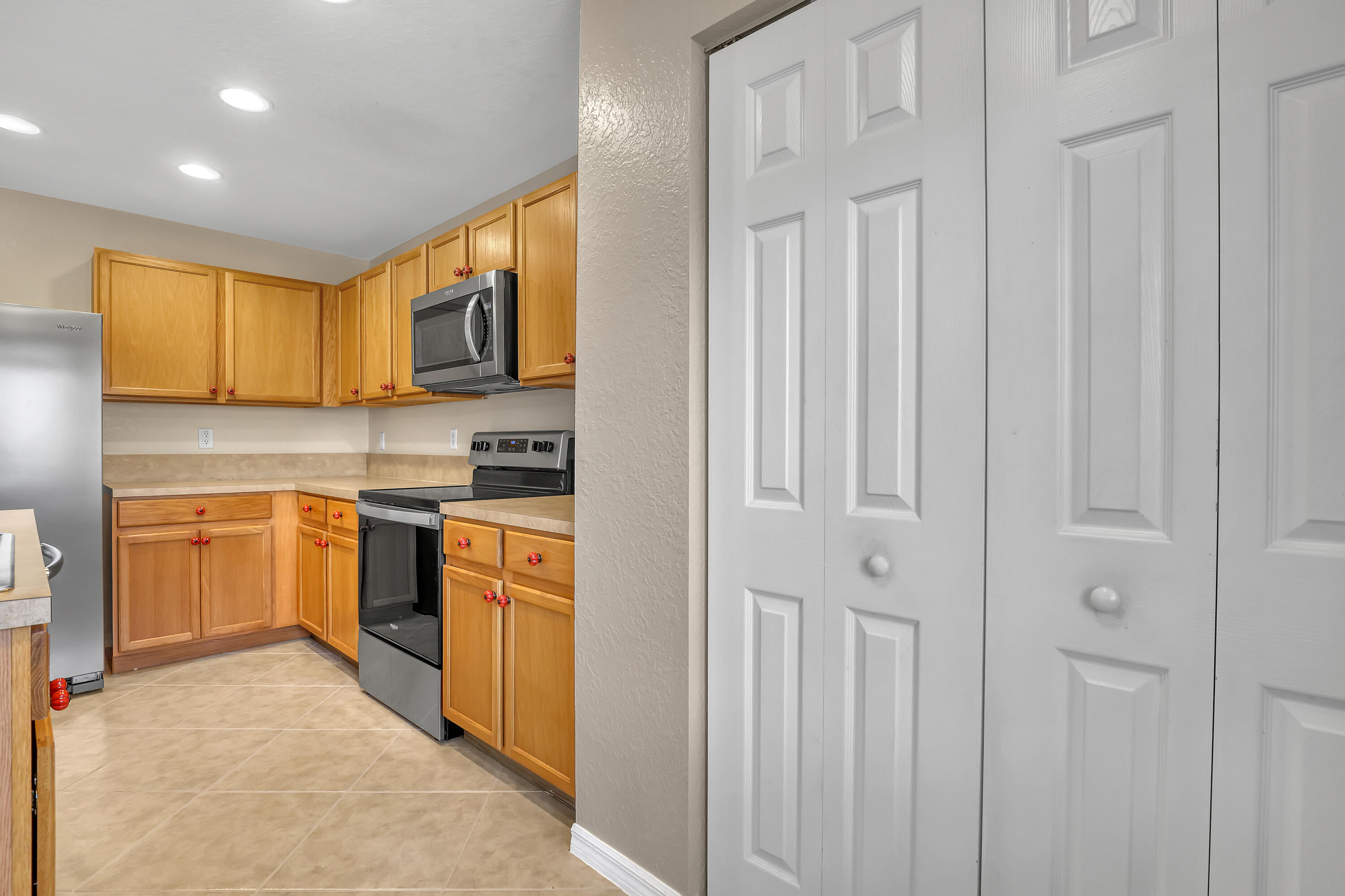 MARTINS CROSSING - Residential