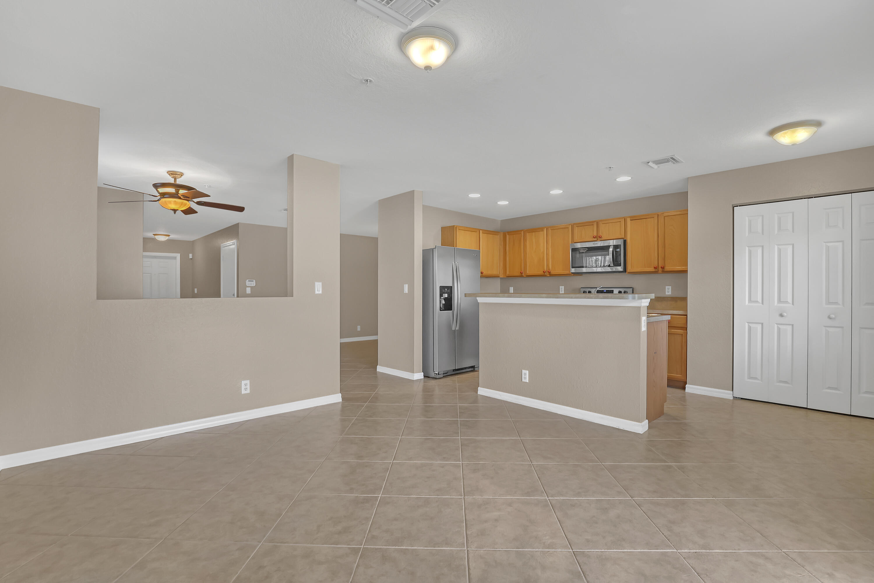 MARTINS CROSSING - Residential