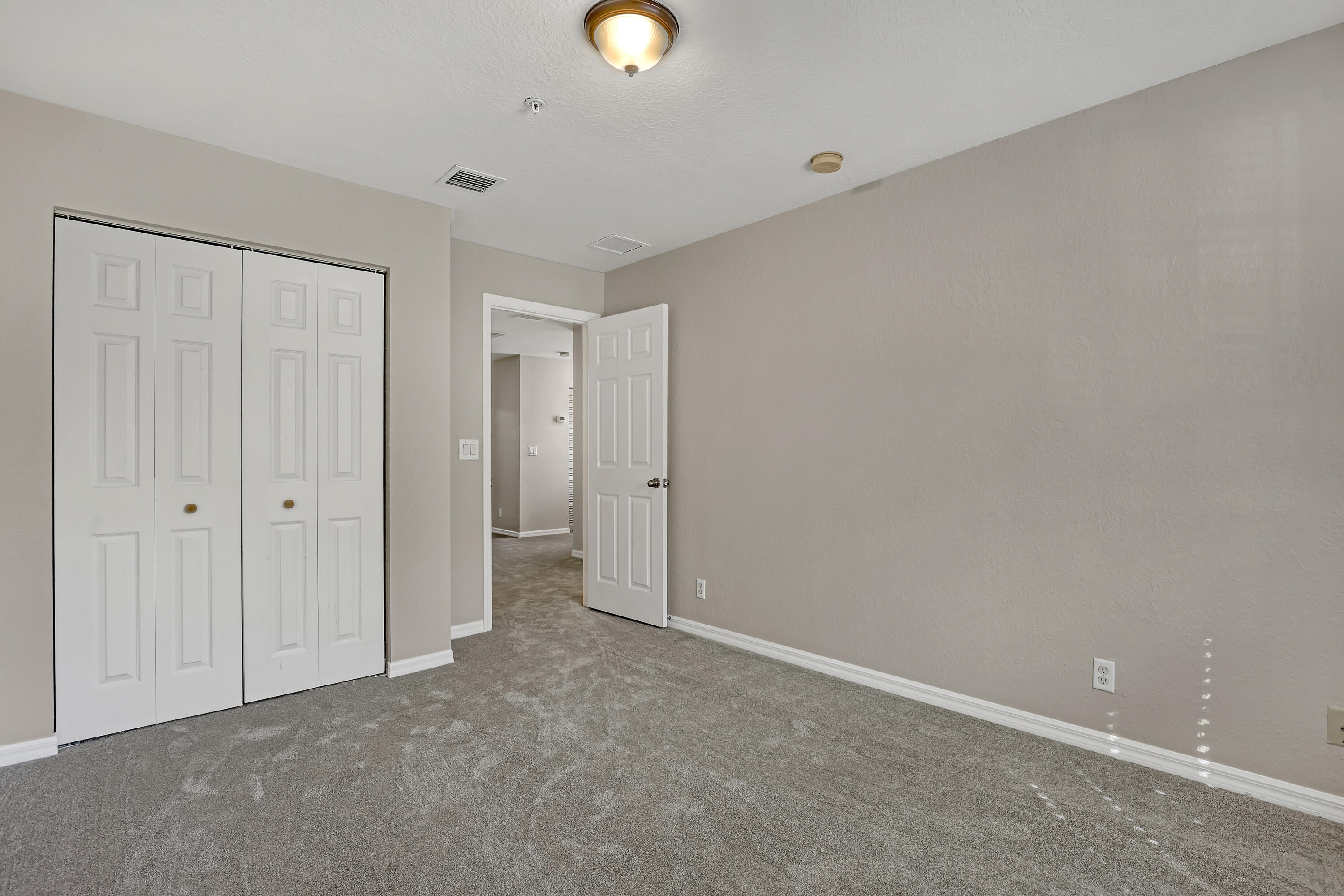 MARTINS CROSSING - Residential