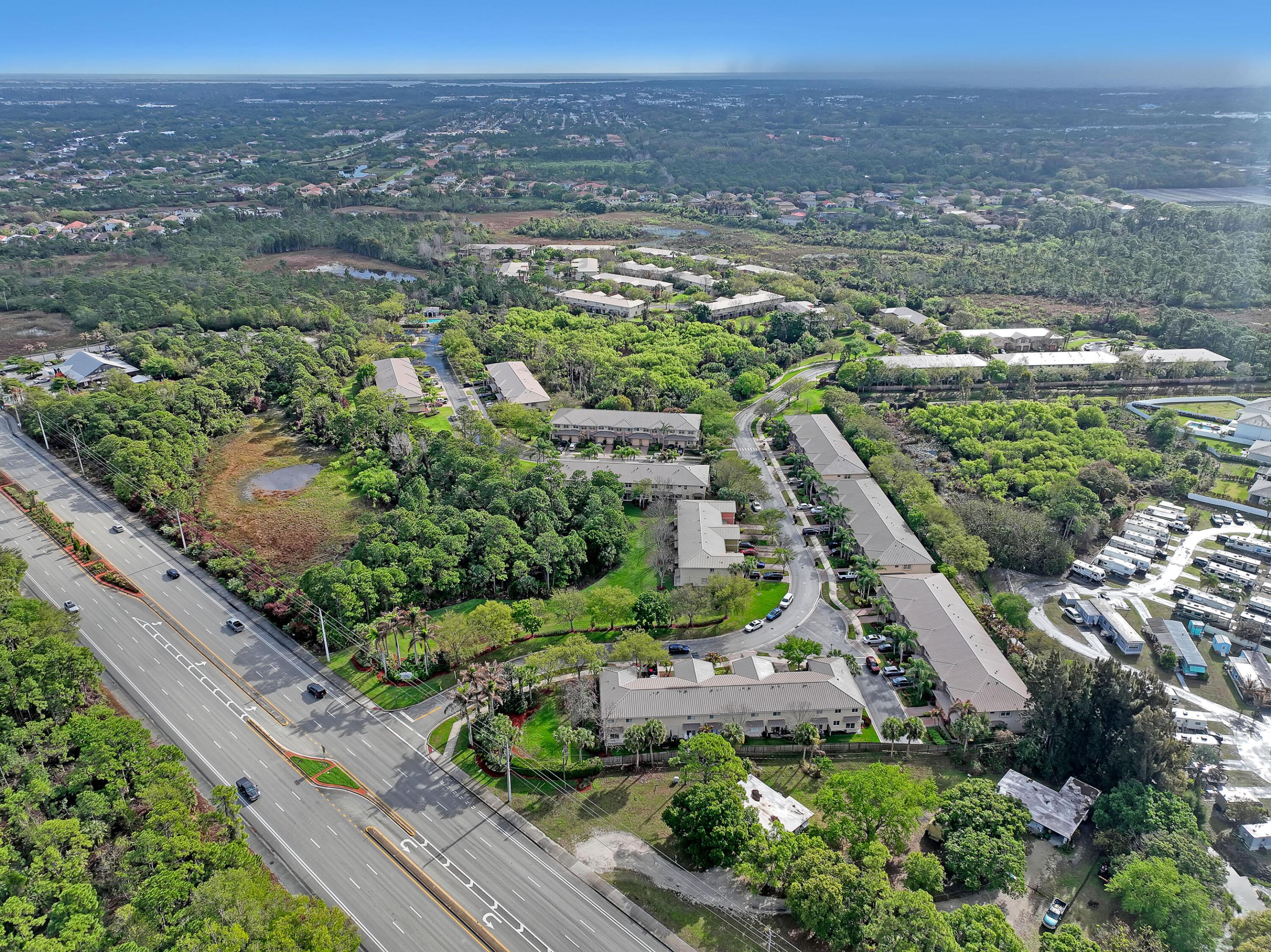 MARTINS CROSSING - Residential