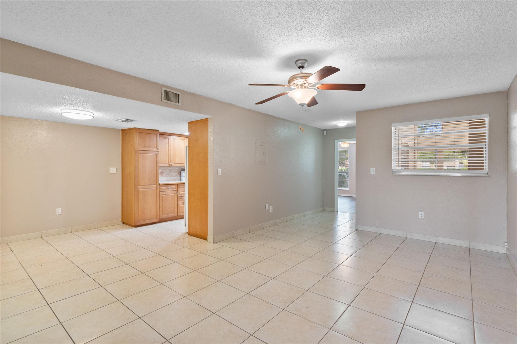 Palm Terrace Condo - Residential Lease