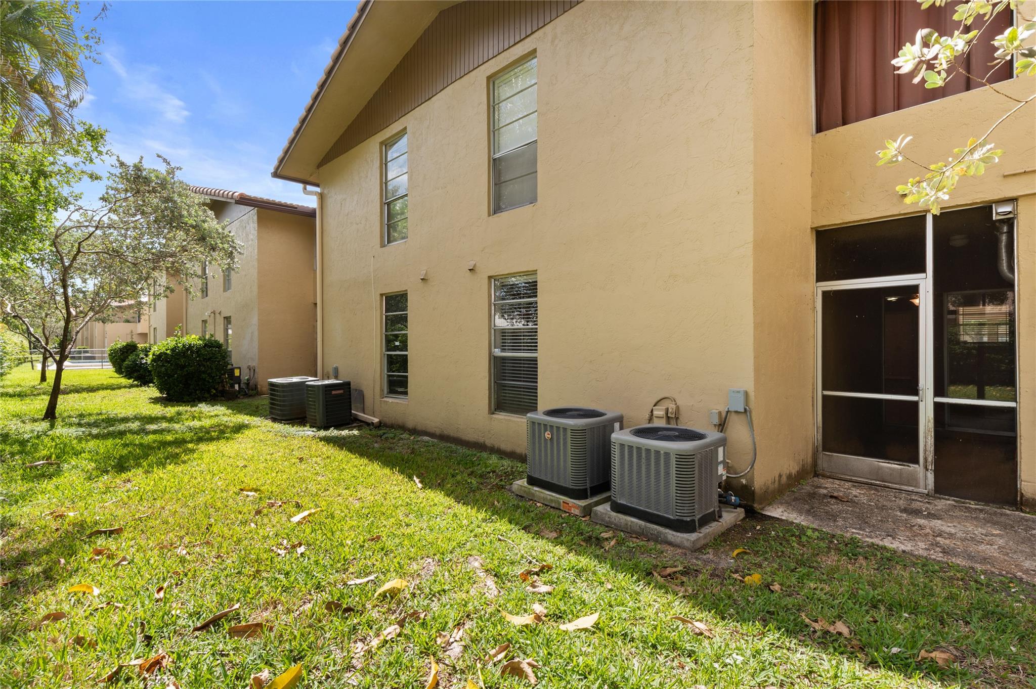 Palm Terrace Condo - Residential Lease