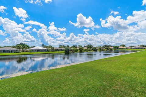 10597 Royal Caribbean Circle Boynton Beach FL 33437