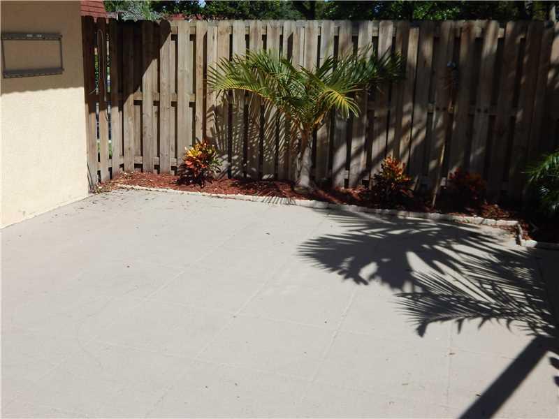 waterford courtyards - Residential