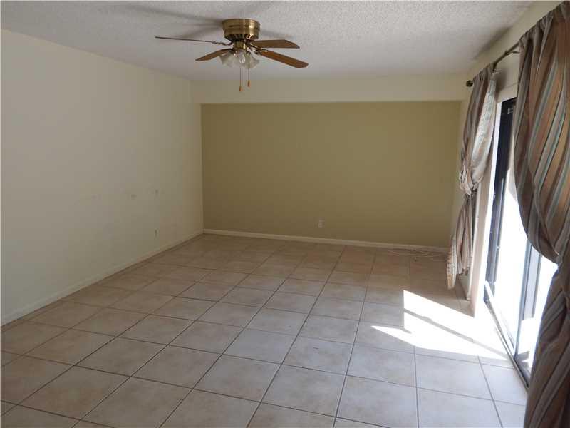 waterford courtyards - Residential