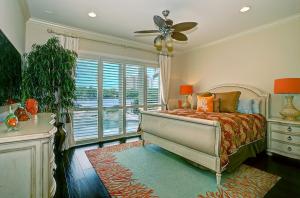 BOCA HARBOUR ISLAND SEC - Residential