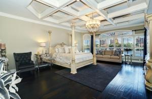 BOCA HARBOUR ISLAND SEC - Residential