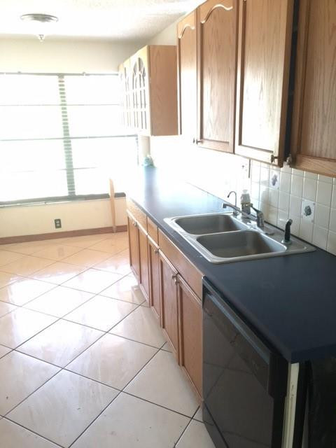 Country Lake Manor Sec 02 - Residential Lease