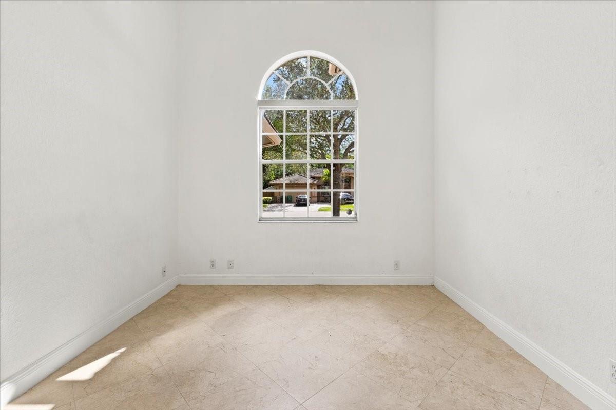 Da Silva 150-32 B - Residential Lease