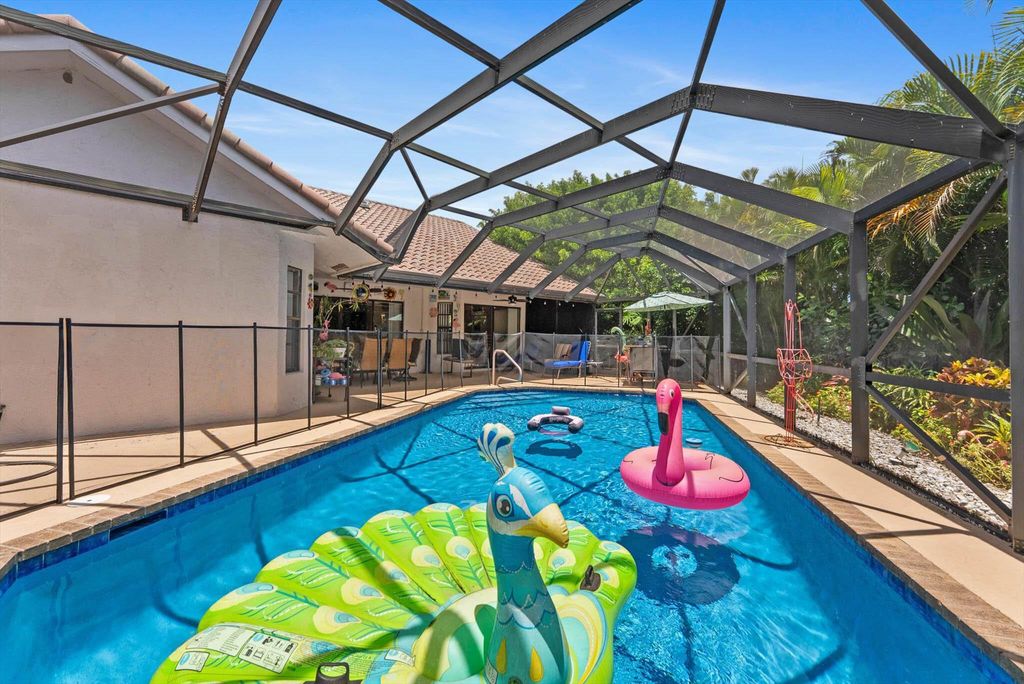 Photo of 19867 Back Nine Drive, Boca Raton, FL 33498 (MLS # R11102312)