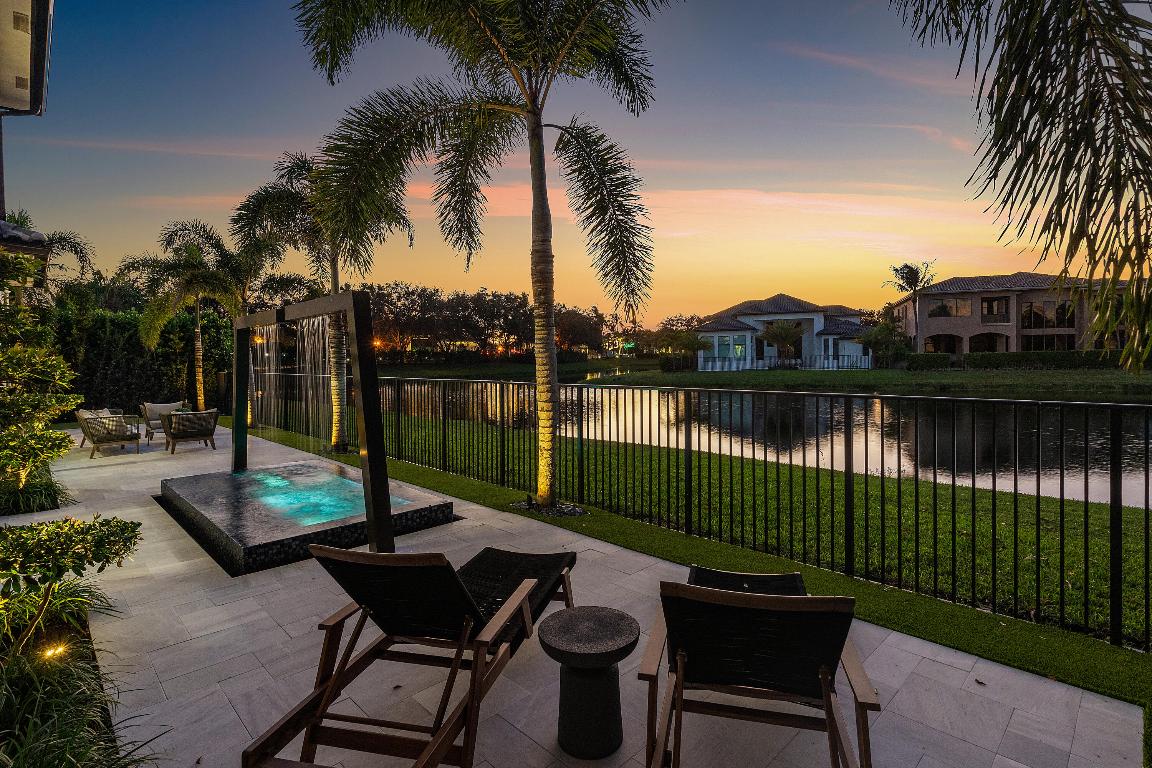 The Oaks at Boca Raton - Residential