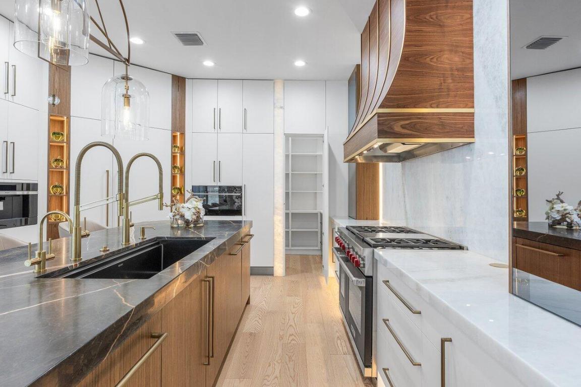 The Oaks at Boca Raton - Residential