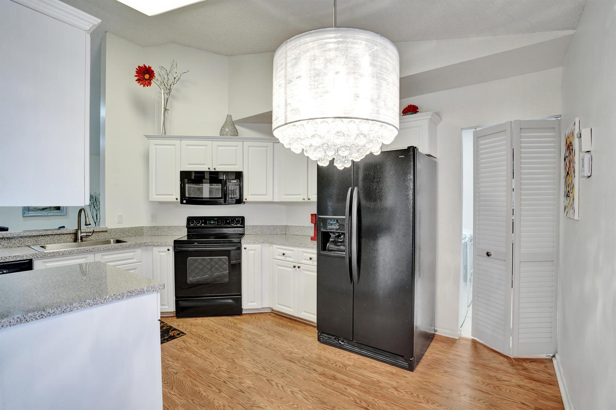3447 Jog Park Drive
